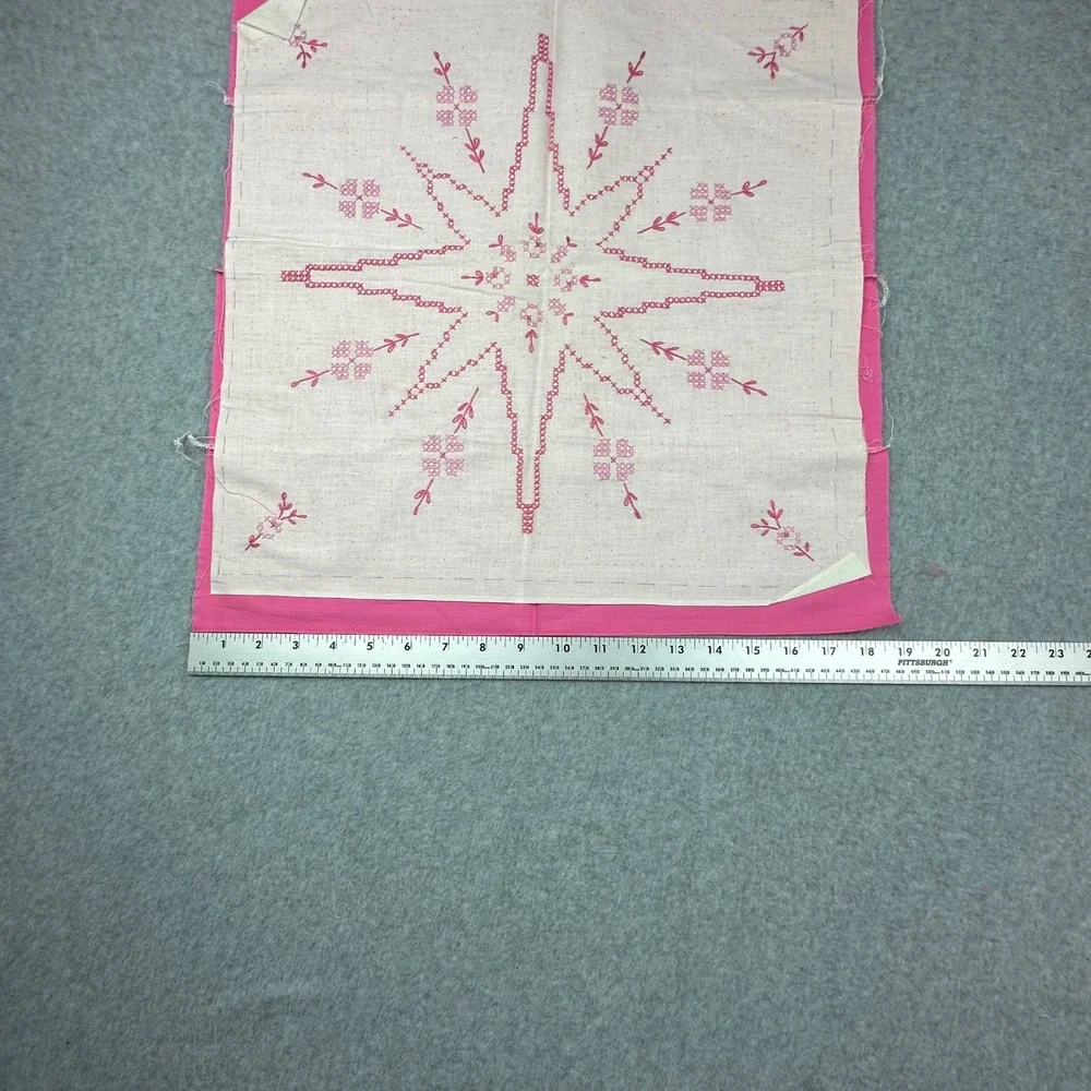 Vtg‎ Pink Cross Stitch Quilt Blocks Embroidery Star Floral Unfinished Lot 18x18